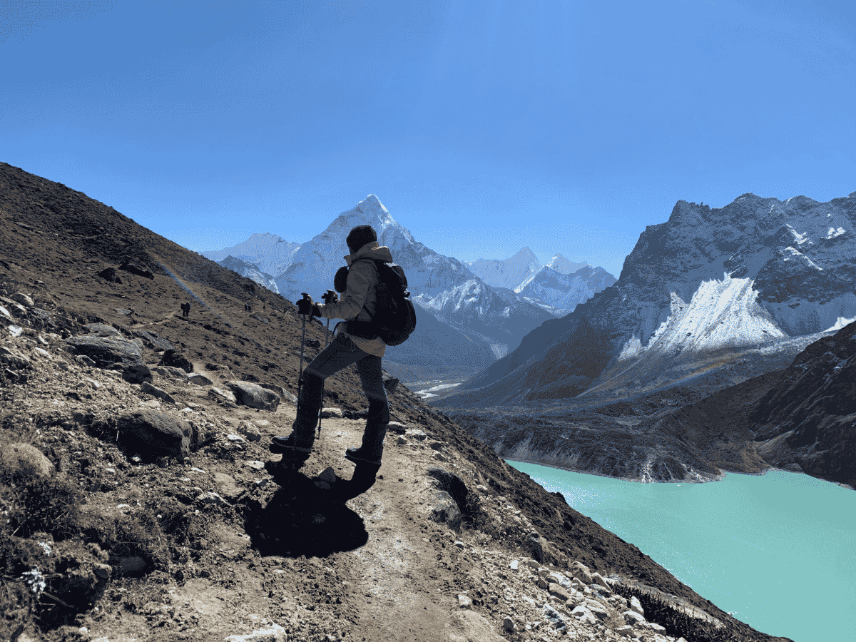 everest base camp with gokyo lake trek